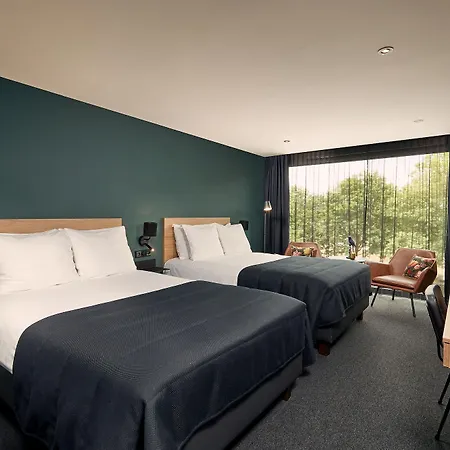 Der Valk Hotel 4*